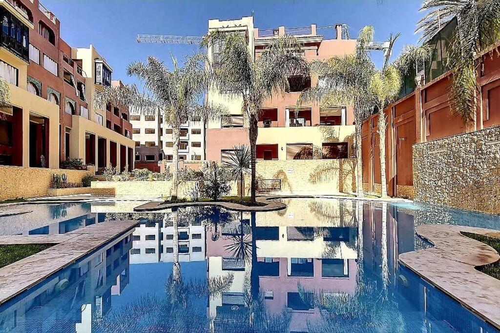 Appartement Luxueux 138 M2 Avec Piscine *