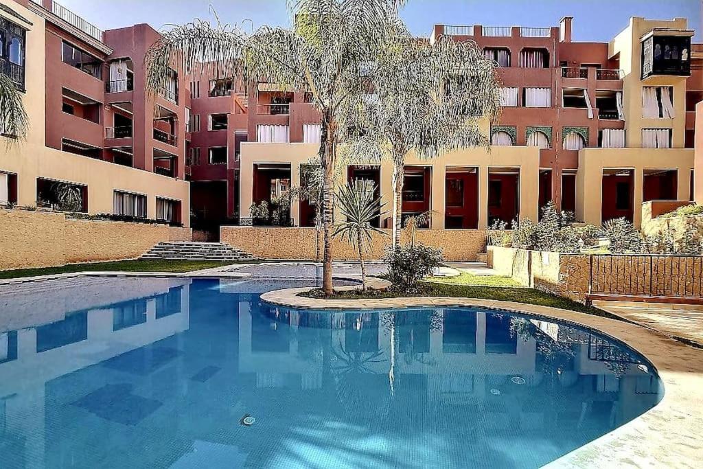 Luxueux 138 M2 Avec Piscine Appartement