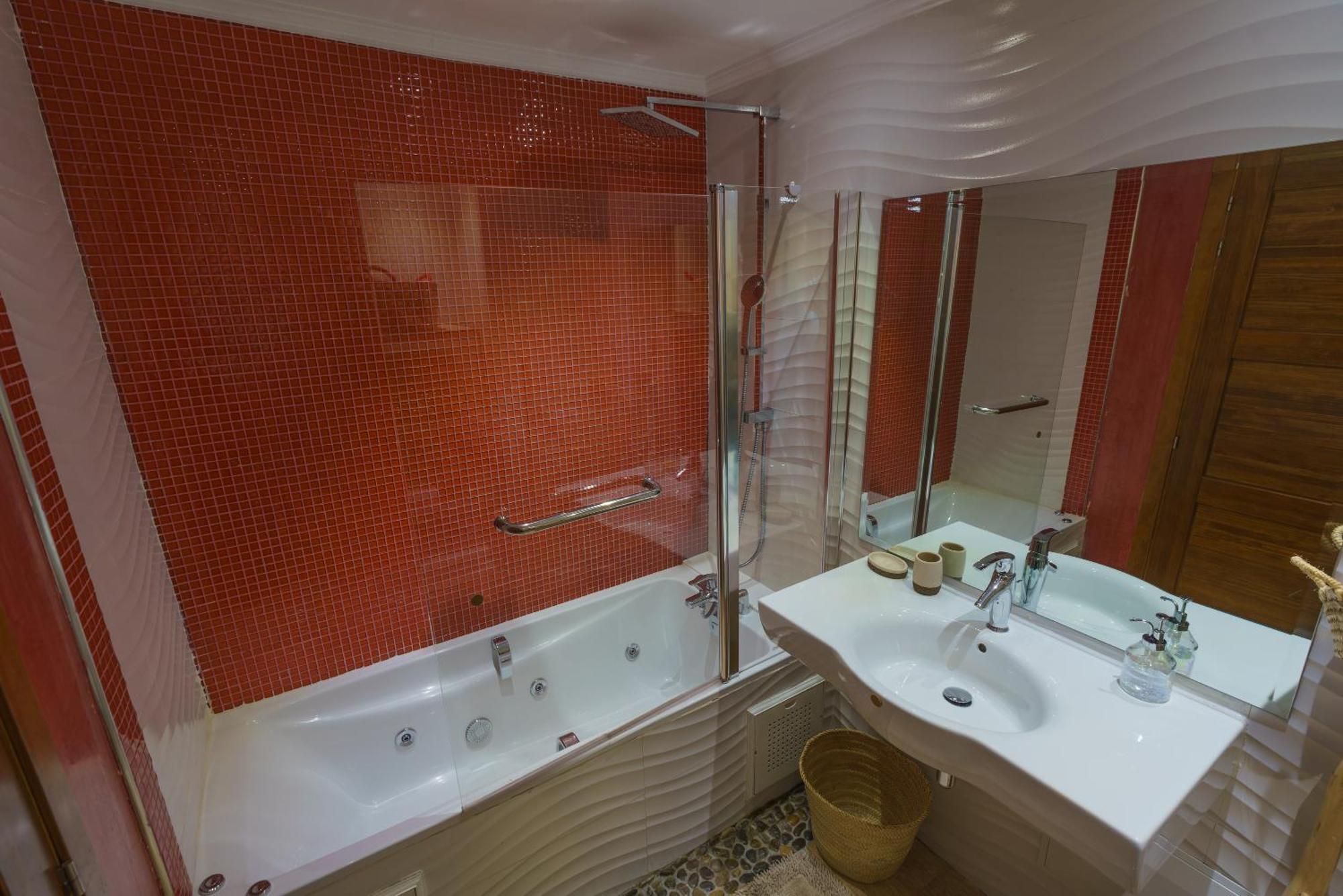 Luxueux 138 M2 Avec Piscine Appartement *